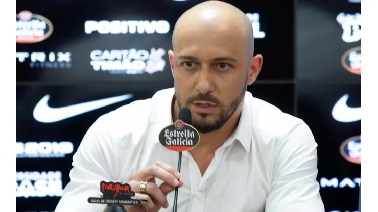 Daniel Vorley/AGIF - Alessandro, diretor de futebol do Corinthians.