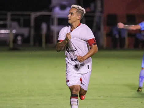 "Espera proposta"; presidente do Vitória 'abre o jogo' sobre substituto de Jadson