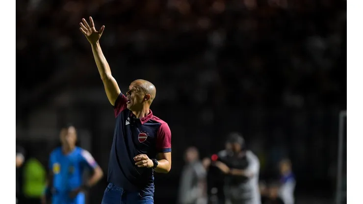 BRASILEIRO B 2022, VASCO X VILA NOVA