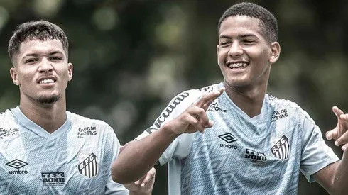 - Ângelo ao lado de M. Leonardo