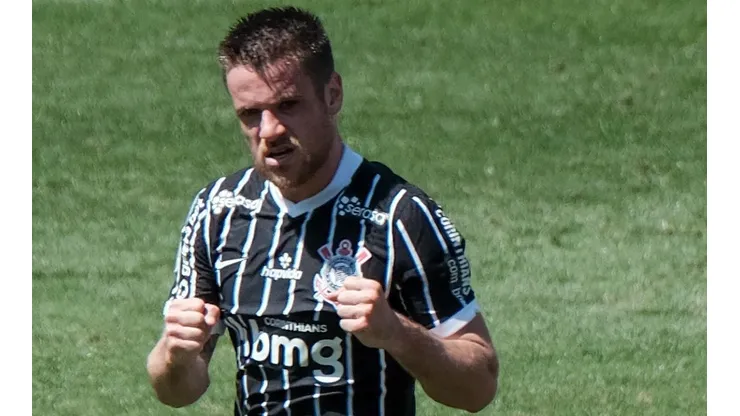Foto: Marcello Zambrana/AGIF - Corinthians monitora situação de Ramiro no Al-Wasl