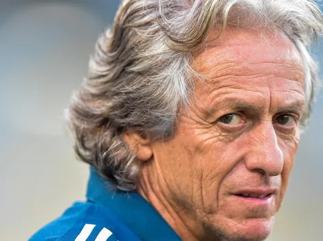 Jorge Jesus assiste jogo do Flamengo com jornalista Rubro-Negro, que desabafa contra Paulo Sousa