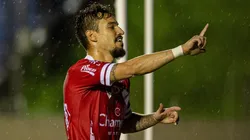 Foto: (Marcos Zanutto/AGIF) - Arthur Rezende tem sido o grande destaque do Vila neste início de Série B