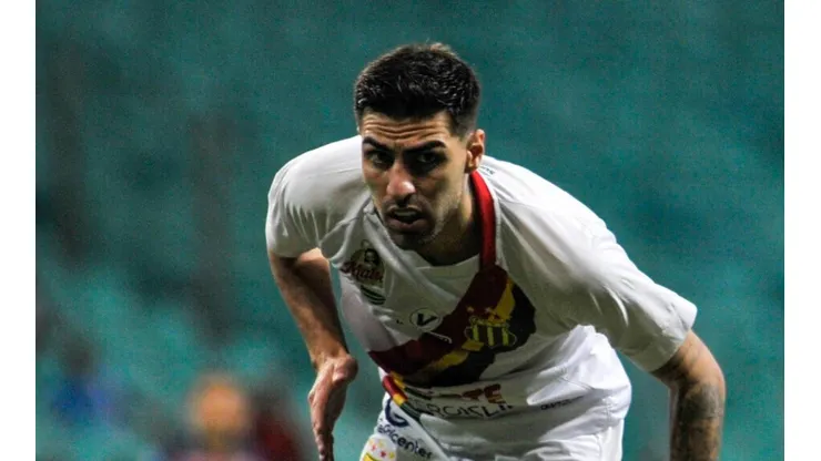 Foto: (Jhony Pinho/AGIF) - Thiago Ennes ainda busca seu espaço no Sampaio Corrêa