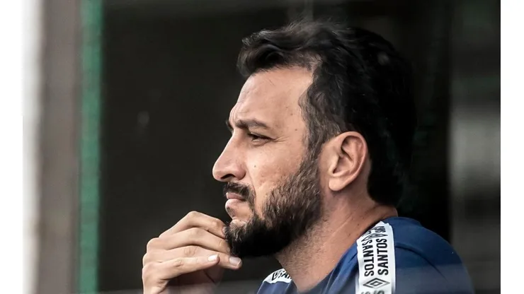Salário de R$ 250 mil: Dracena pode antecipar saída de xodó da torcida do Santos 