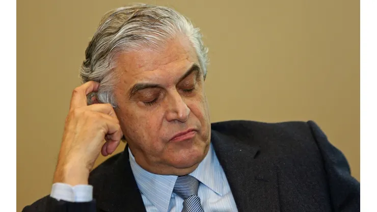 Menon expõe fragilidade do Athletico-PR e manda recado para o presidente