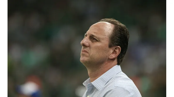 Foto: Marcello Zambrana/AGIF - Torcida do Cruzeiro se posiciona e sai em defesa de Ceni sobre 2019