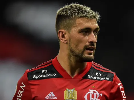 Arrascaeta projeta confronto contra o Talleres pela Libertadores: “Desafio importante” 