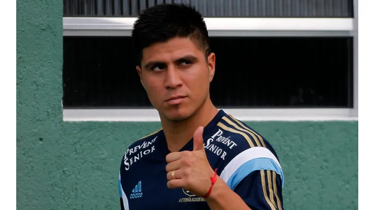 Foto: Daniel Vorley/AGIF - Cristaldo demonstra carinho pelo Palmeiras.