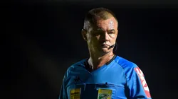 Foto: Thiago Ribeiro/AGIF | Vuaden relata polêmica do clássico "Sansão" na súmula