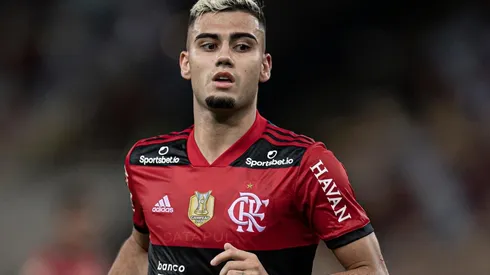 Foto: Jorge Rodrigues/AGIF - Andreas Pereira: meia do Flamengo entrou na mira do Palmeiras