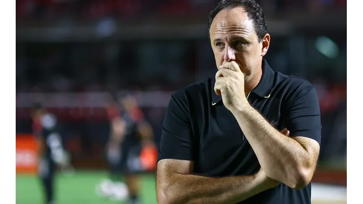 Rogério Ceni treinou o Flamengo em 2020/2021 (Foto: Marcello Zambrana/AGIF)