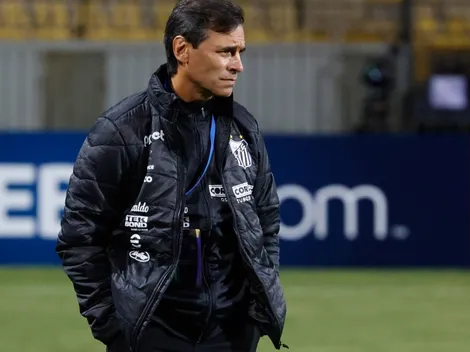 Bustos faz mudança de última hora no Santos para clássico contra o São Paulo