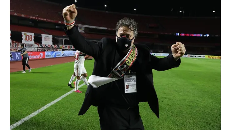 Julio Casares quase perdeu atacante no São Paulo (Foto: Rubens Chiri/São Paulo FC)