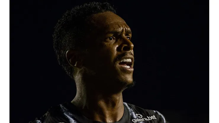 Foto: Marcos Zanutto/AGIF - Jô demonstrou indignação.