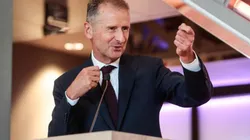 Miquel Benitez/Getty Images/ Herbert Diess.