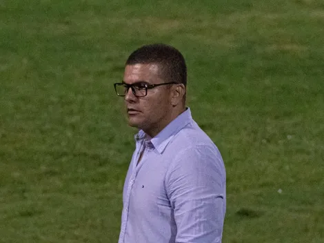 "Nos machuca"; Louzer é sincero sobre empates sofridos nos minutos finais em jogos do Brasileirão