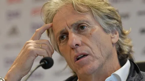 Foto: Thiago Ribeiro/AGIF - Defensor desejado era titular com Jesus no rival.