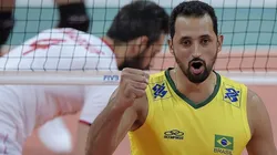 Getty Images/Alexandre Loureiro/ Maurício Souza, que foi afastado das quadras por conta de comentários homofóbicos, recebe honraria da Alesp.