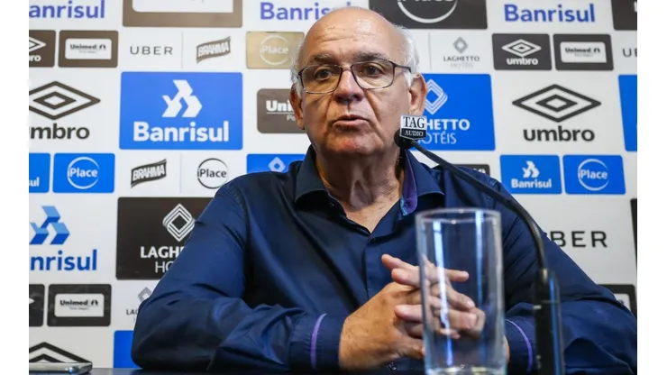 Foto: Lucas Uebel/Grêmio/Divulgação - Bolzan: presidente adiou a definição sobre o futuro de ídolo do Grêmio