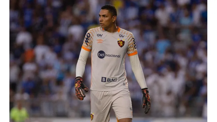 Foto: (Francisco Cedrim/AGIF) - Mailson tem vivido altos e baixos no Sport