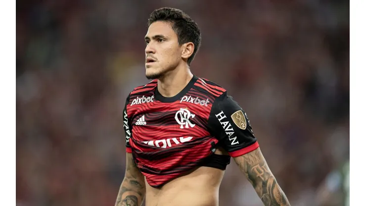 Foto: (Jorge Rodrigues/AGIF) - Pedro, do Flamengo, se posicionou pela primeira vez após o interesse do Palmeiras