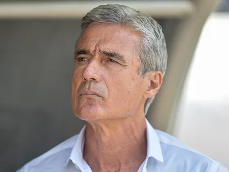 Luís Castro admite má atuação do Botafogo e cobra sintonia entre jogadores e torcida