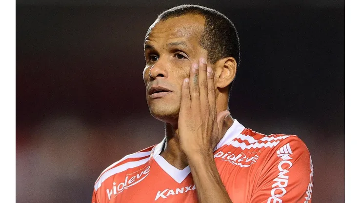 Foto: Mauro Horita/AGIF - Rivaldo vota a favor da aquisição de Calleri pelo São Paulo