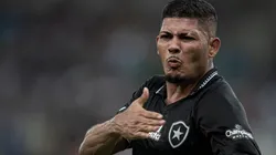 Erison tem sido destaque do Botafogo (Foto: Jorge Rodrigues/AGIF)