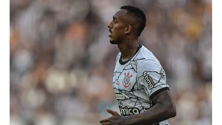 Raul Gustavo e mais 10; rodízio de Vítor Pereira esboça 'a cara' do Corinthians no Brasileirão
