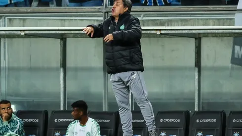 Pedro H. Tesch/AGIF. Equipe comandada por Gilson Kleina tem desafio complicado rumo aos três pontos pela próxima rodada