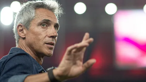 “Sou contra”; ídolo flamenguista 'saí da casinha' e faz avaliação do trabalho de Paulo Sousa