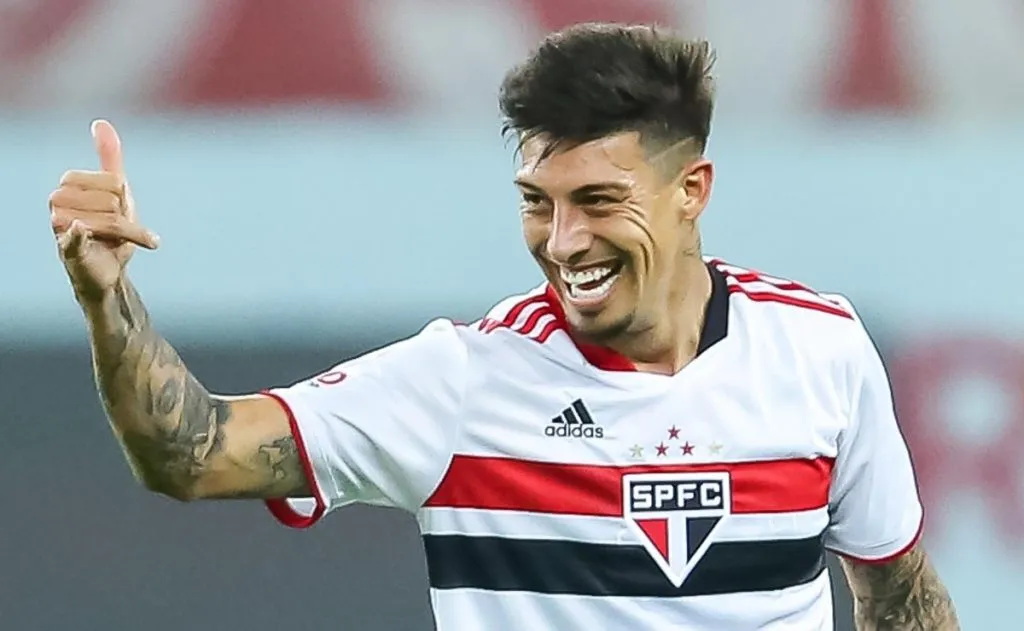 Rigoni foi apresentado oficialmente pelo São Paulo - Foto: Pedro H. Tesch/AGIF.