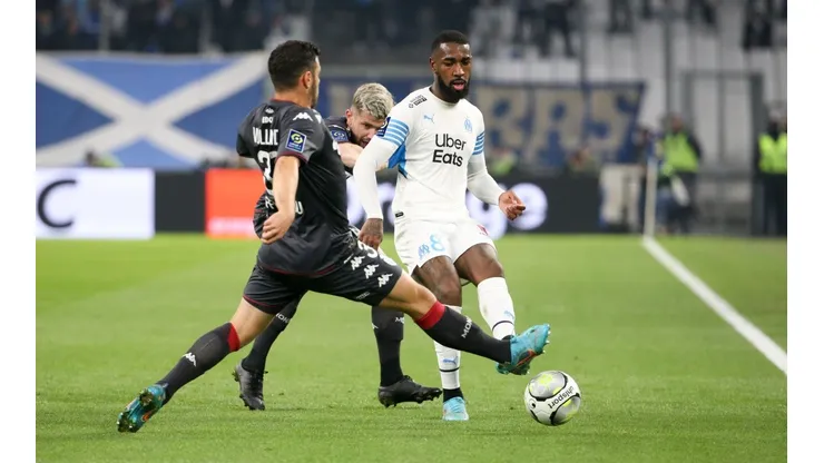 Gerson em ação pelo Olympique de Marselha; brasileiro é jogador de confiança do técnico Jorge Sampaoli