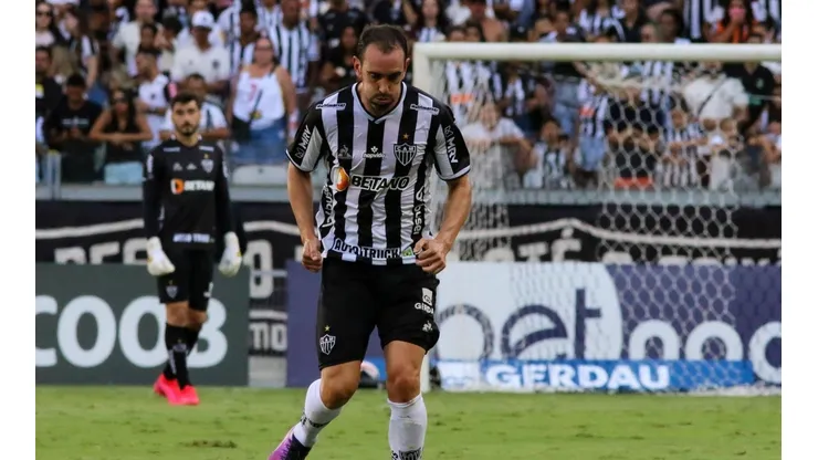 Fernando Moreno/AGIF - Godín 'puxa a fila' e gringos 'dominam' Brasileirão.