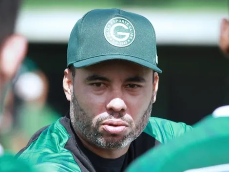 Com ‘bruxa à solta’ no DM, Jair Ventura perde atacante do Goiás por grave lesão no joelho