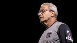 Foto: Jorge Rodrigues/AGIF | Hélio dos Anjos relatou o suposto ato de racismo ao arbitro da partida