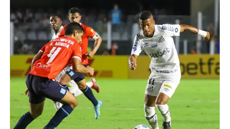 Fernanda Luz/AGIF/ Unión La Calera x Santos: saiba onde assistir AO VIVO esse duelo pela Copa Sul-Americana.