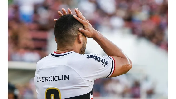 Foto: Rafael Vieira/AGIF - Santa Cruz segue sem vencer pela Série D deste ano