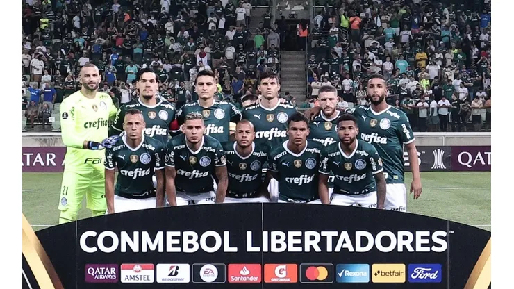 Após 27 anos e jogo marcado por polêmica de ídolo alviverde, Palmeiras enfrenta Emelec no Equador