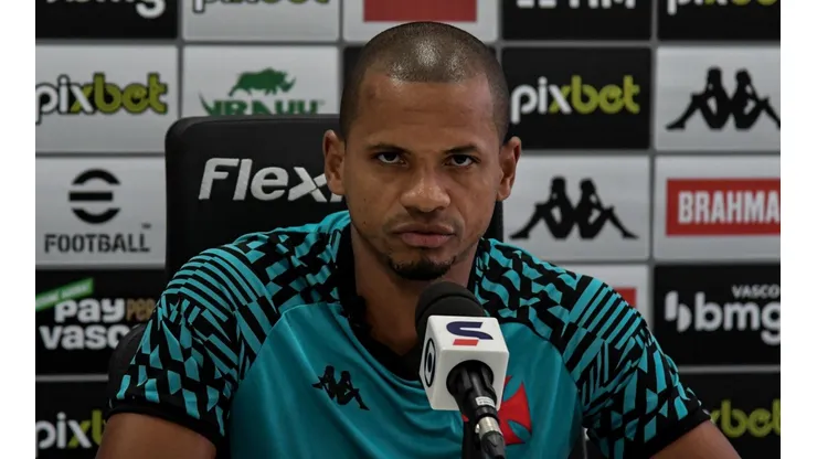 Foto: Thiago Ribeiro/AGIF | Edimar é comparado a ex-Vasco em boa fase na Europa