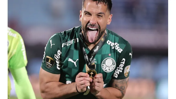 Ettore Chiereguini/AGIF - Luan volta a treinar no Palmeiras
