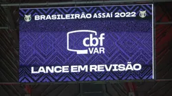 Pedro H. Tesch/AGIF - CBF demite responsável pelo VAR
