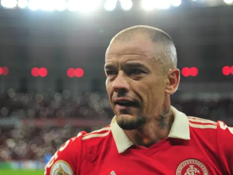 Comparado a Falcão e Fernandão, D'Ale responde sobre idolatria na história do Inter