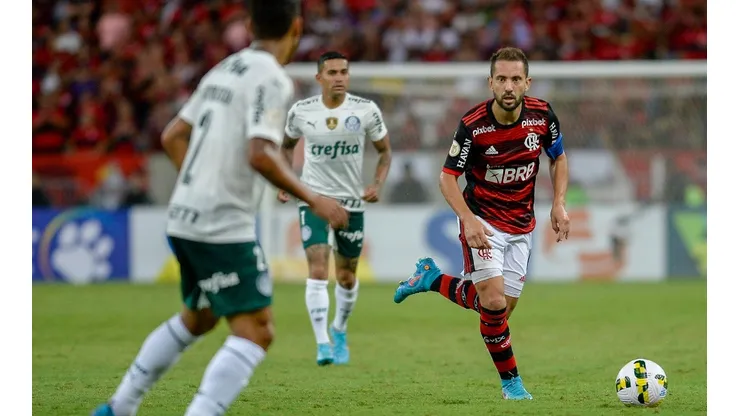 Marcos Rocha, Éverton Ribeiro e Dudu estão entre os jogadores mais valorizados das suas posições no Campeonato Brasileiro; liga é a 6ª mais 'cara' do mundo