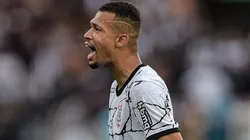 Iminente saída de João Victor faz Duílio agir nos bastidores por retorno de defensor
