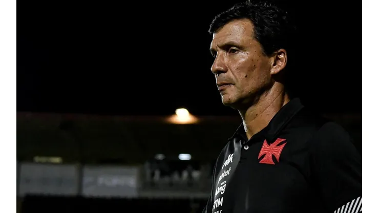 Foto: Thiago Ribeiro/AGIF - Zé Ricardo: corre risco de demissão no Vasco