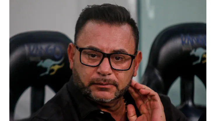Foto: Gabriel Machado/AGIF - Antonio Mohamed foi criticado após comentar empate com o Coritiba