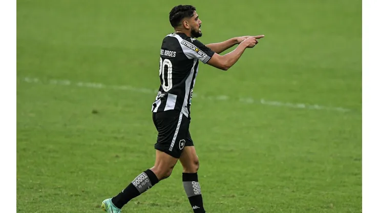 Foto: Thiago Ribeiro/AGIF - Daniel Borges celebrou o gol de empate nos minutos finais