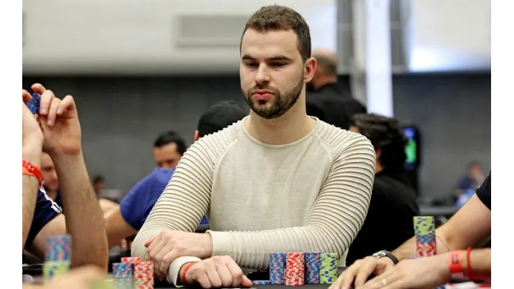 Renan Bruschi ficou com um título e um vice no PokerStars (Foto: BSOP)